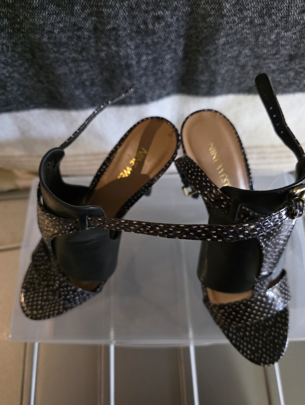 NWOB Nine West Snakeskin-Embossed Caged Slingback / Ankle-Strap Peep Toe Sandals